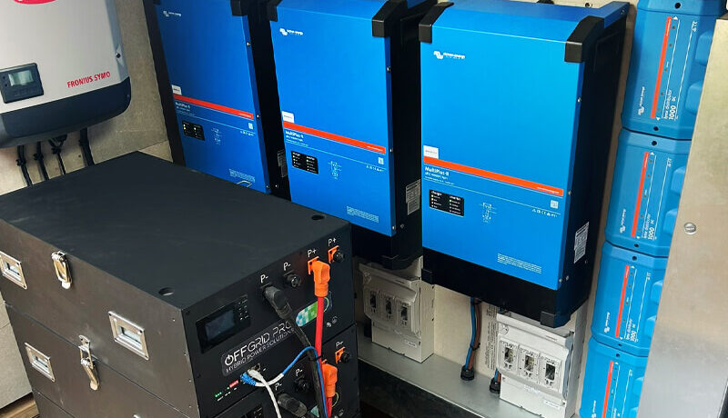 slider-cs-v1-tidy-cabinet Cabinet for the OffGrid Pro system